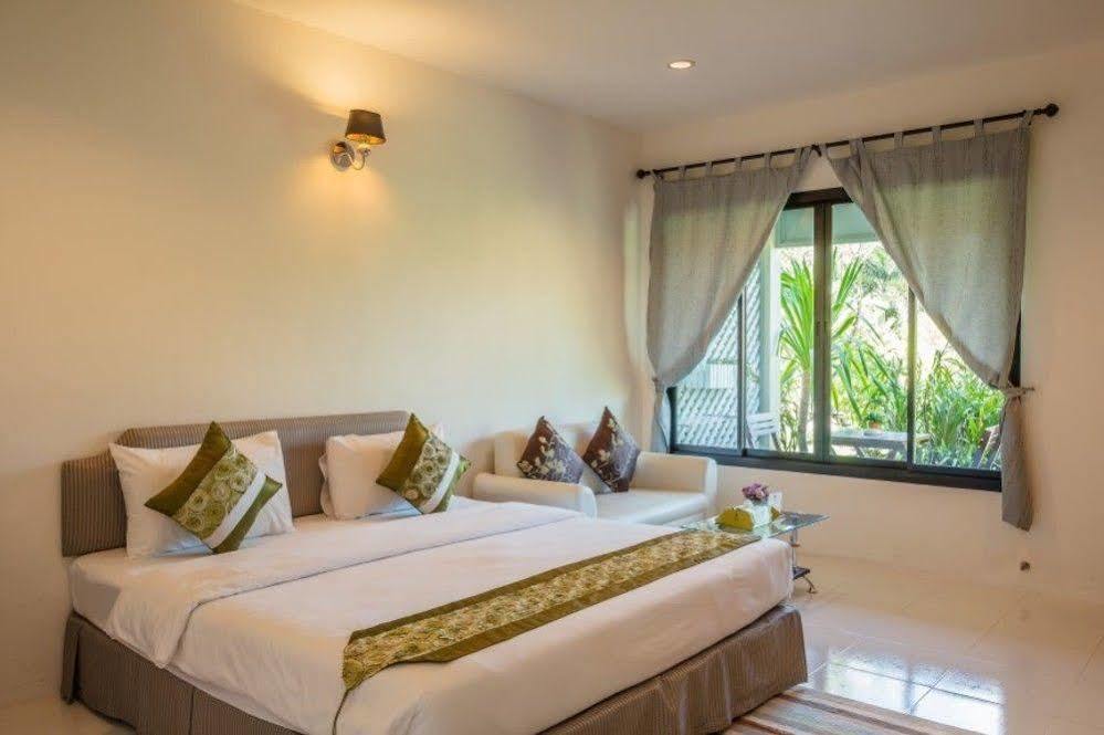 Baan Armeen Cottage Bãi biển Bang Tao Ngoại thất bức ảnh